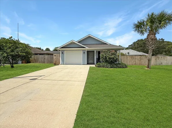 2055 Bright Water Dr, Gulf Breeze, FL 32563