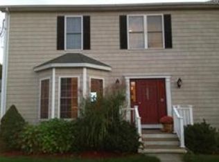 150 River St, Dedham, MA 02026