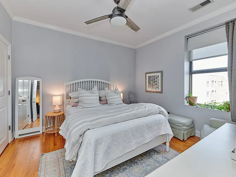 843 N Washtenaw Ave #3 — Photo 9