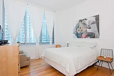 Sold by Nest Seekers International