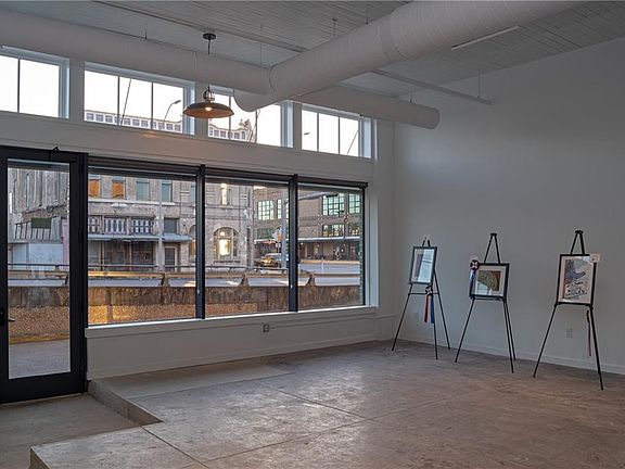2nd image of 112 N Main St #107