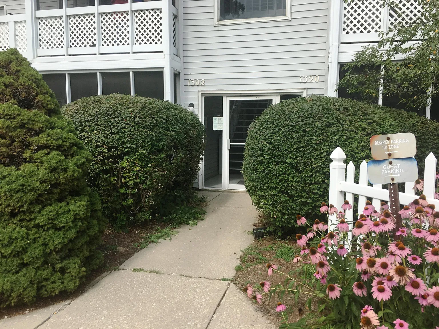 1302 S College Mall Rd — Photo 2