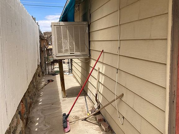5th image of 1817 Calico Dr