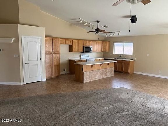 4th image of 8731 W Lone Cactus Dr
