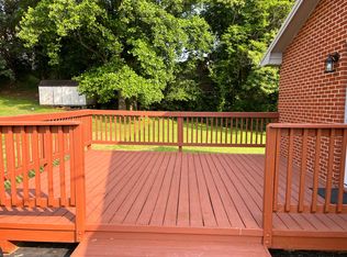 3709 Bluefield Dr, Johnson City, TN 37601