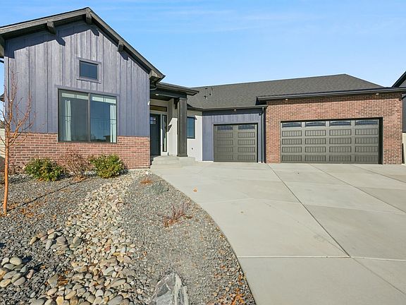 2nd image of 2318 Hidden Hills Ct