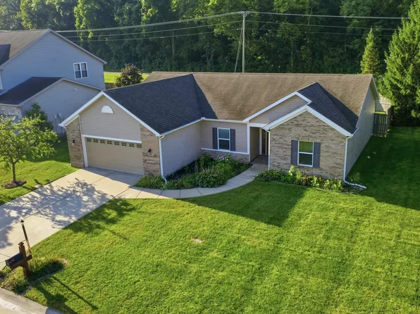 1709 Sandstone Ct E, Lafayette, IN 47909