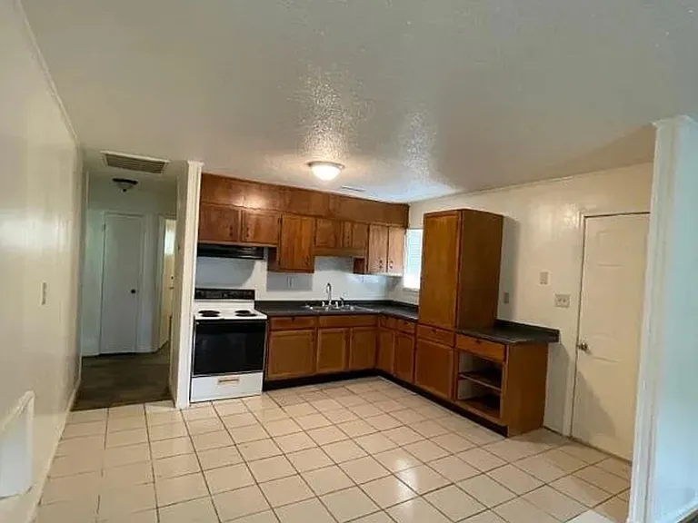 5010 Brogden Trl — Photo 3
