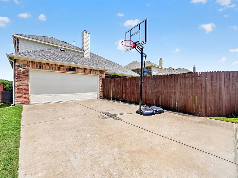 12305 Belmeade Dr — Photo 52