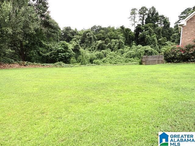 2nd image of 241 Lakewood Cir #10