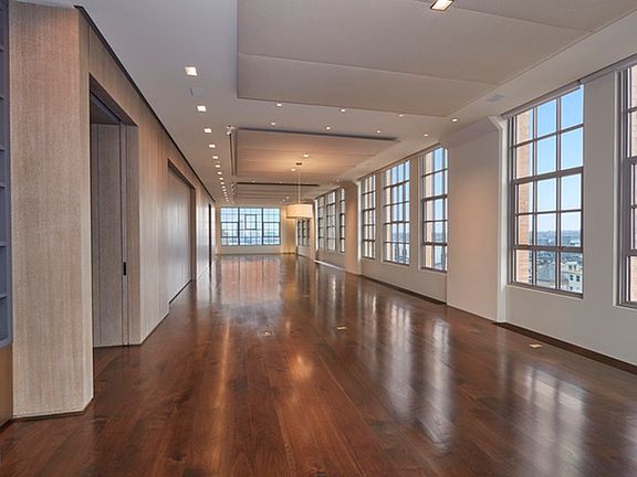3rd image of 145 Hudson St #Pha