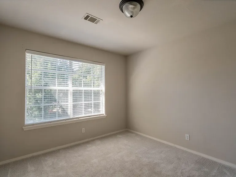 8514 S 112th East Ave — Photo 12