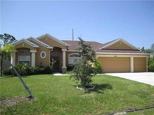 1st image of 1698 SE Minorca Ave