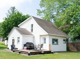 E110 Cleveland St, Spring Valley, WI 54767