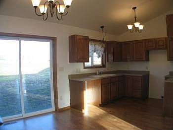 4th image of 200 Wickfield Dr