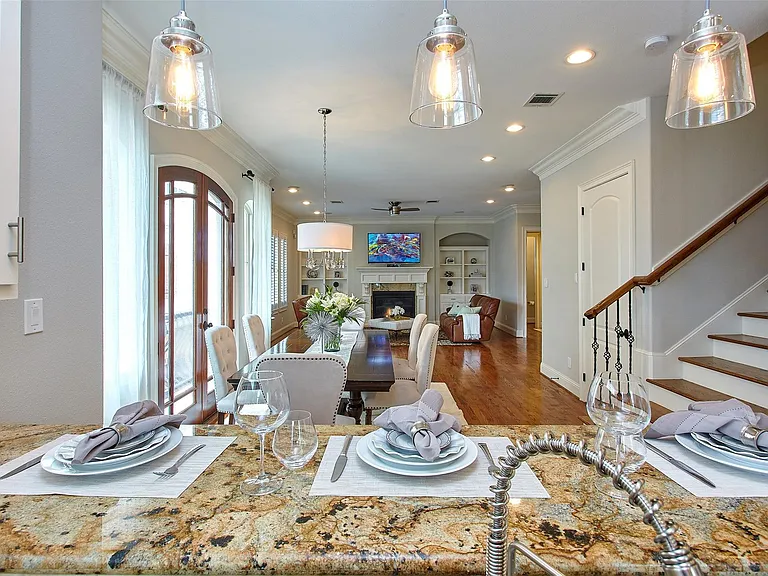 1126 W 16th St #F — Photo 17