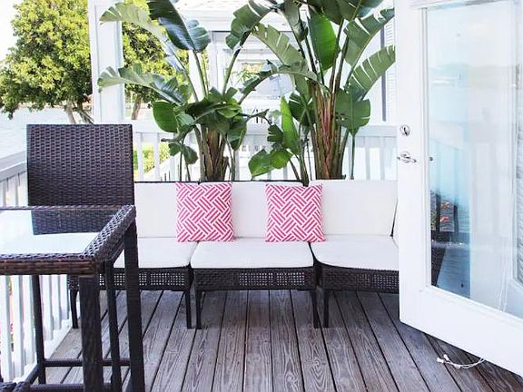 2nd image of 5145 Beach Dr SE