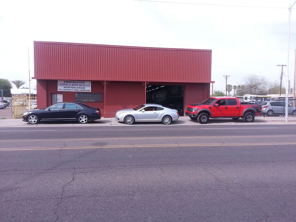 1st image of 1334 E Van Buren St