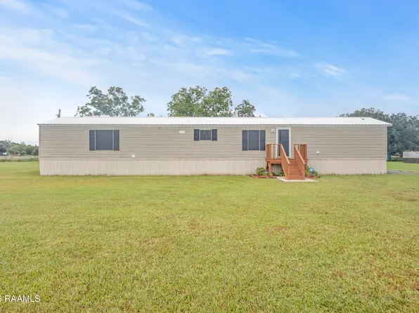1011 Island Rd, Saint Martinville, LA 70582