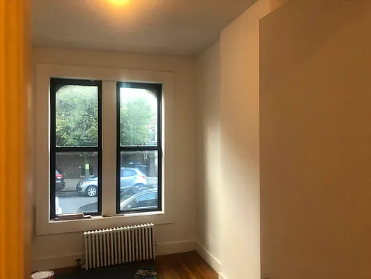 Rented by Signature Spaces NYC Corp | media 13