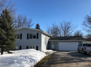 508 Crescent Dr, Thompson, ND 58278