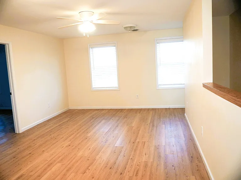 4487 Straight Arrow Rd — Photo 7