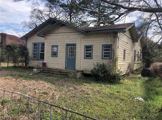 113 E Carroll St, Coushatta, LA 71019