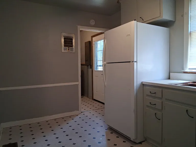 3230 Mayer Ln — Photo 5