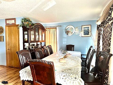 4th image of 900 SE Willow Brook Dr