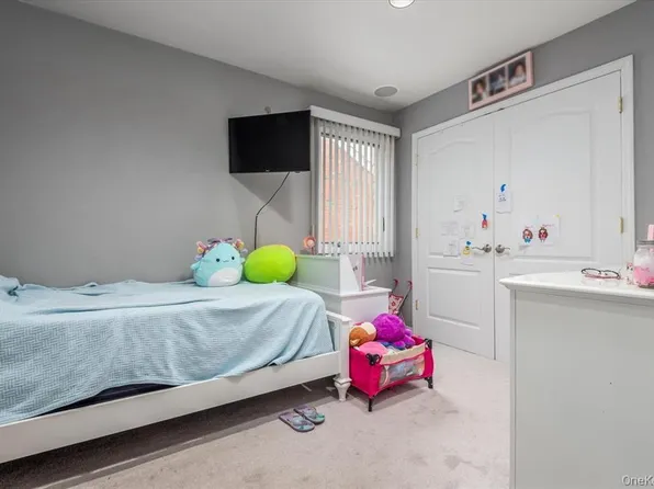 161-36 95th Street image 14 of 27