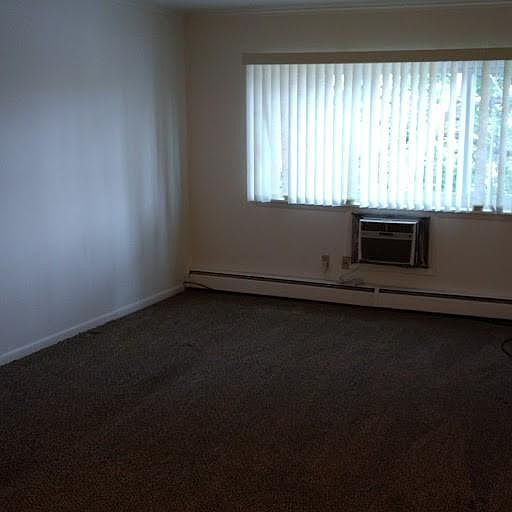 2nd image of 725 16th Ave APT 32