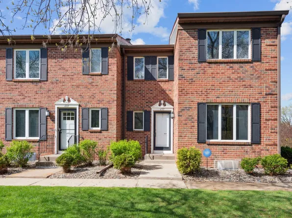 635 Maple Park Dr, Mendota Heights, MN 55118