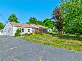 270 N Beverwyck Rd, Parsippany, NJ 07054