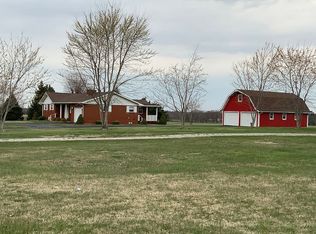 3825 E Blocher Rd, Scottsburg, IN 47170