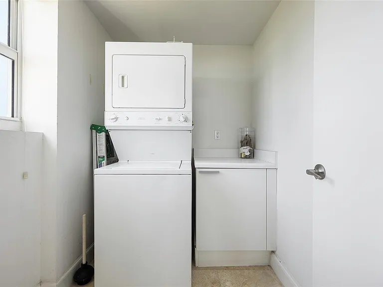 14951 Royal Oaks Ln #1109 — Photo 21