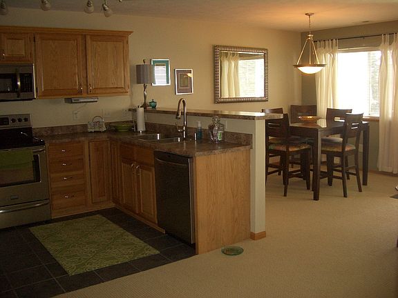3rd image of 1804 N 177th St