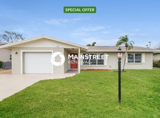 3111 Mercer Rd, Bradenton, FL 34207