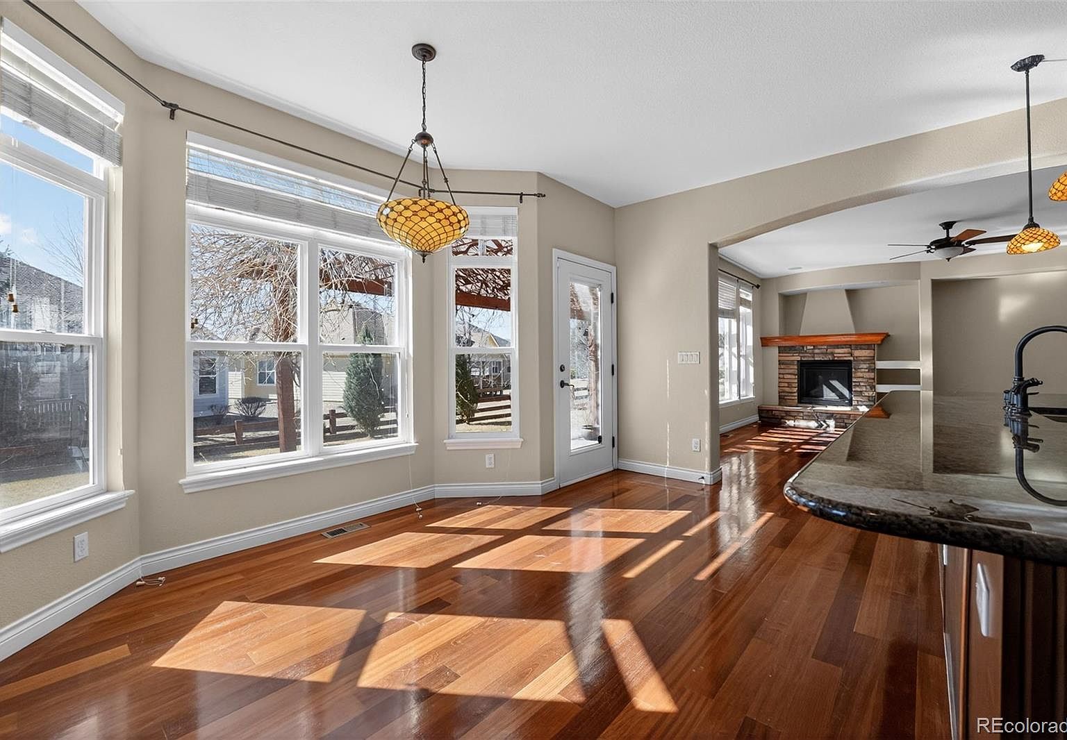 15258 W 75th Place - Photo 7