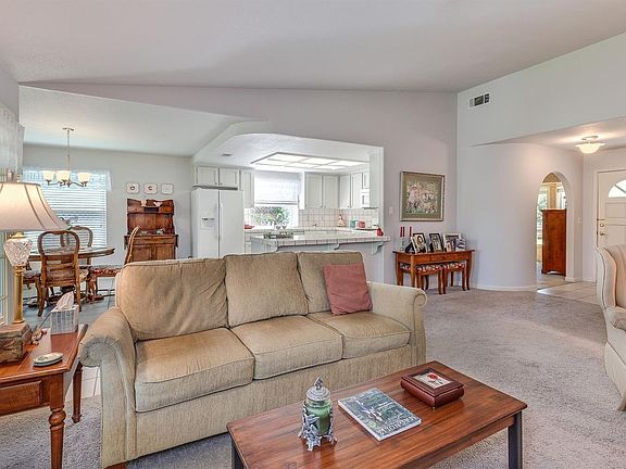 5th image of 2641 Crane Way