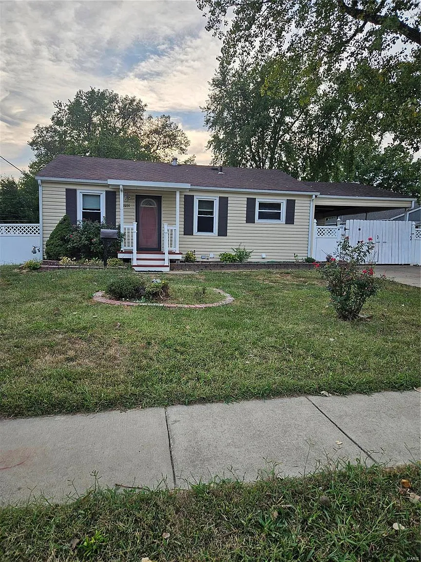 12231 Fleetwood Pl photo 1