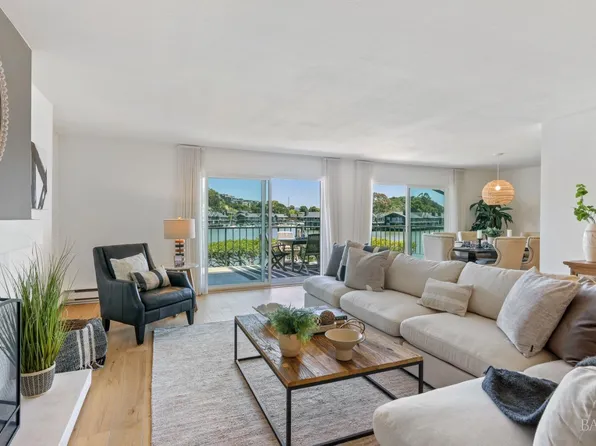 20 Greenwood Bay Drive, Tiburon, CA 94920
