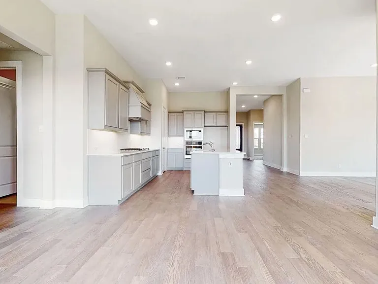 1432 Lawnview Dr — Photo 11