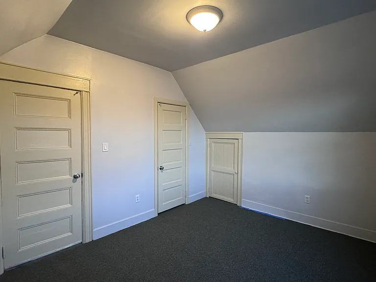 133 W 30th St #3 — Photo 5