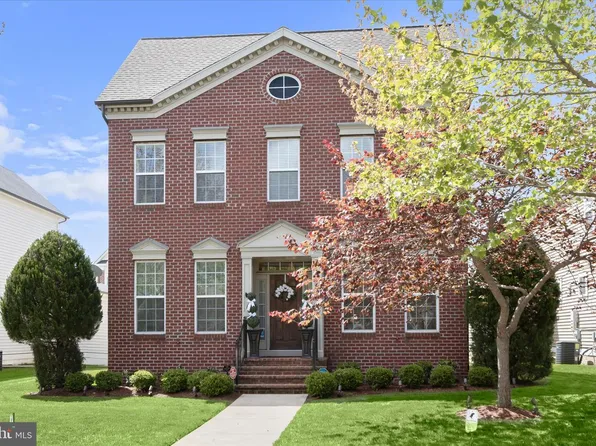 13502 Windy Meadow Ln, Silver Spring, MD 20906