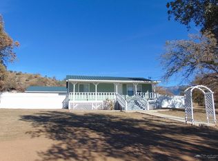 21201 Thompson Canyon Ave, Caliente, CA 93518