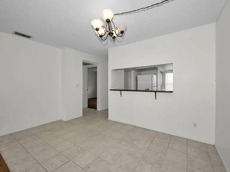 13-web-or-mls-Dining Room 3_06032026
