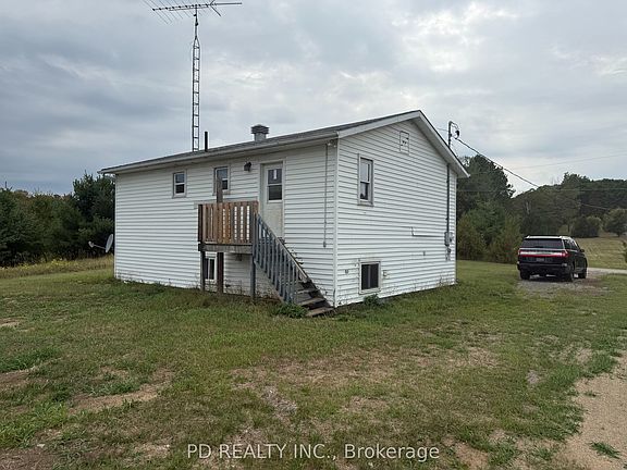 5th image of 1251 Brock Rd