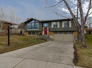 8555 S Grambling Way, Sandy, UT 84094