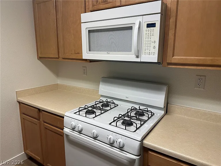 3192 Mist Effect Ave — Photo 9