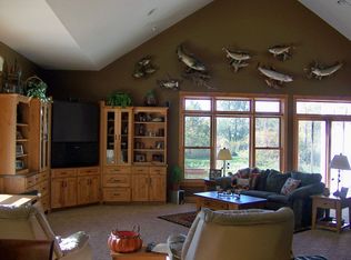 11835 270th St, Chisago City, MN 55013